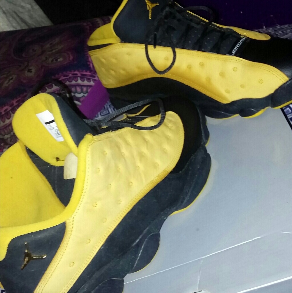 Air Jordan 13's Chutney colorway